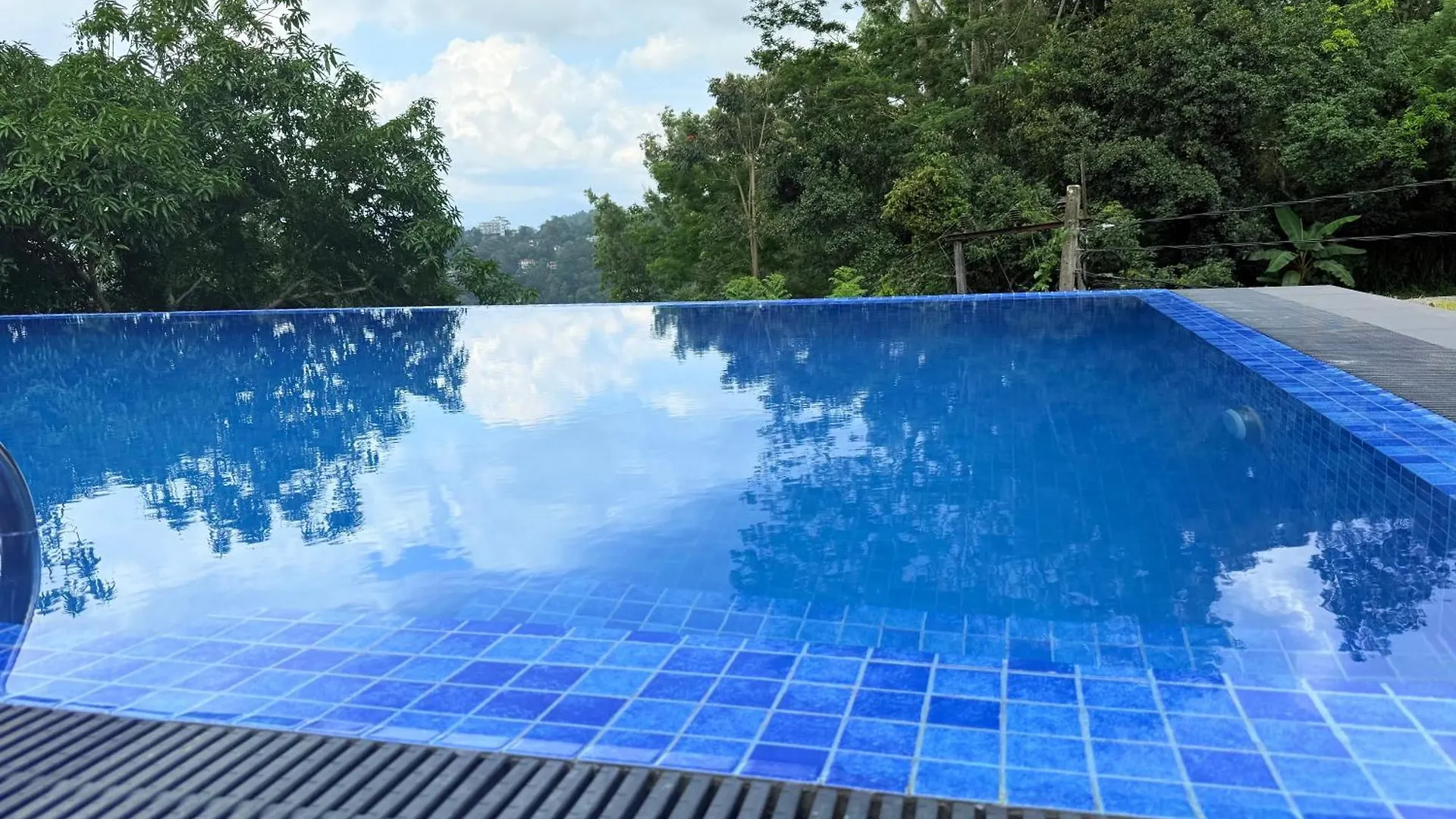Kandyan View Holiday Bungalow Free Pickup From Kandy Sri Lanka