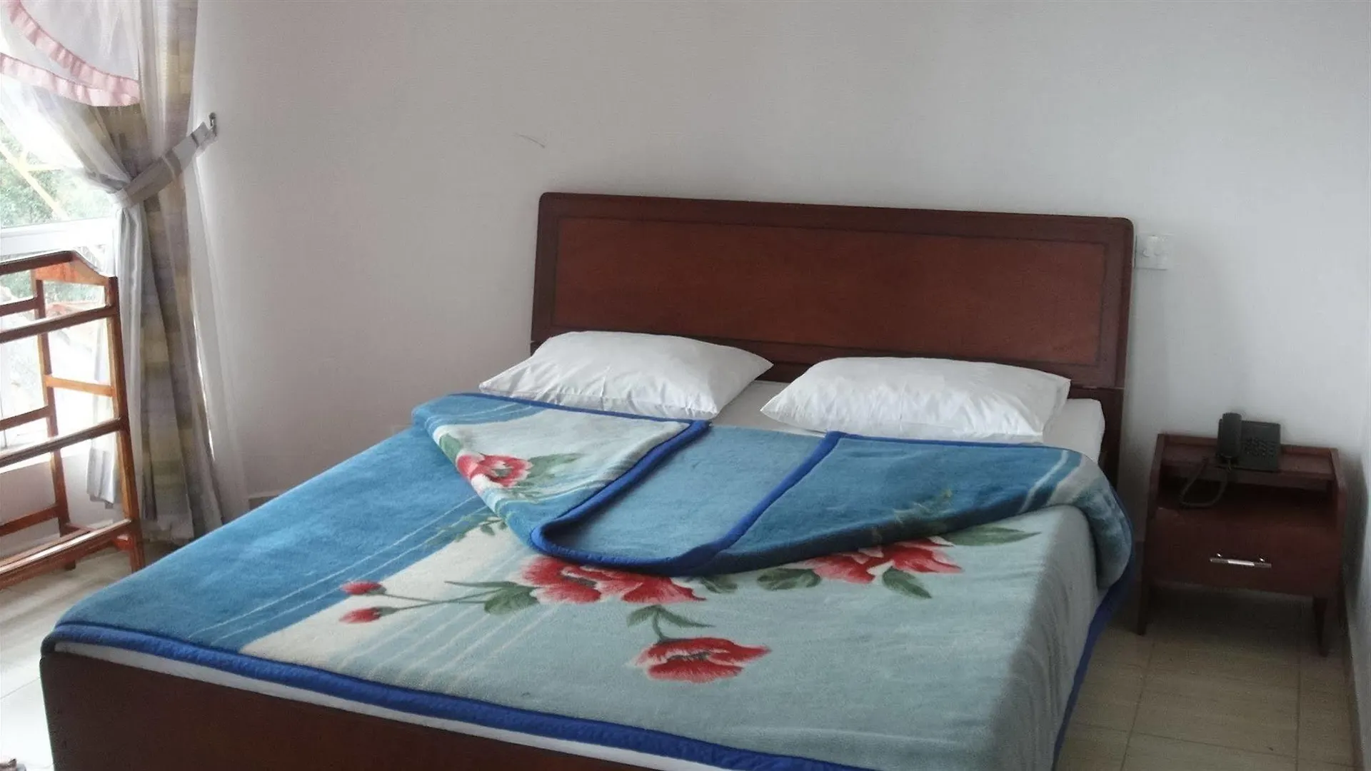 *** Bed & Breakfast Kandyan View Holiday Bungalow Free Pickup From Kandy Sri Lanka
