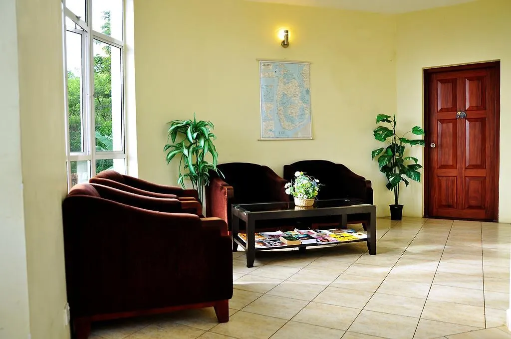 Kandyan View Holiday Bungalow Free Pickup From Kandy Bed & Breakfast