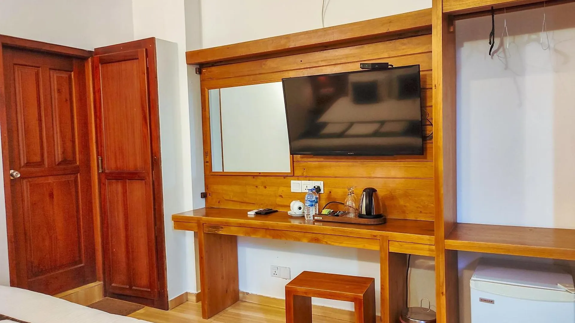 Kandyan View Holiday Bungalow Free Pickup From Kandy Bed & Breakfast
